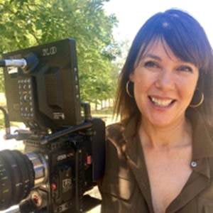 MABEL LOZANO Productora guionista y directora de cine con compromiso social - photo 2