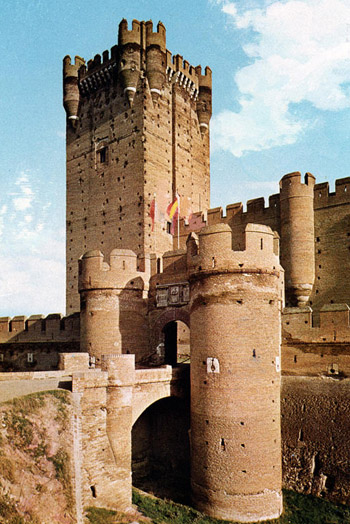 Castillo de Ponferrada León Ocupa una buena posición estratégica en la - photo 8