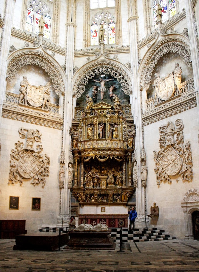 Iglesia de Santa María la Real Aranda de Duero Burgos La iglesia de Santa - photo 4