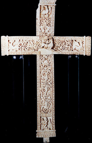 Cristo de Carrizo Museo Arqueológico de León Posterior al referido Cristo de - photo 3