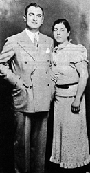 Joseph Bonanno y su esposa Fay de soltera Labruzzo en 1936 Joseph Bonanno - photo 6