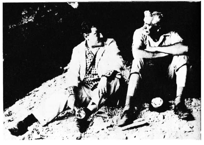 F1G 2 Erich von Däniken con el descubridor de los túneles Juan Moricz a la - photo 5