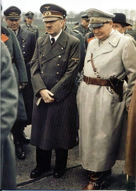 Adolf Hitler and Herman Goering Prologo 13 Llamamiento del Gobierno del - photo 9
