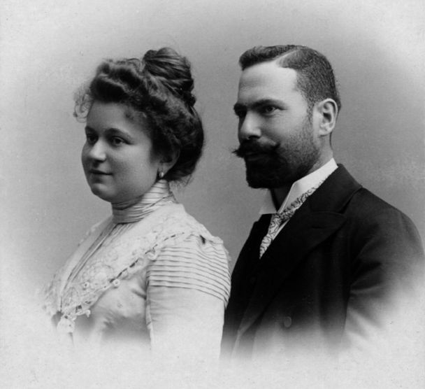 Los padres de Frankl el día de su boda 1901 Estuve a punto de nacer en el - photo 2