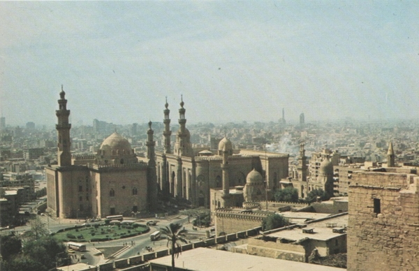 Vista general de El Cairo A la izquierda la mezquita del sultán Hassan En - photo 4