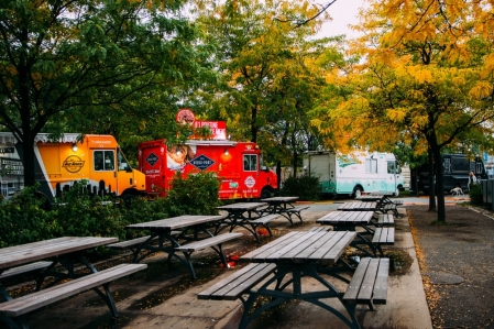 Historia de los food trucks E l fenómeno de los vendedores ambulantes de - photo 9