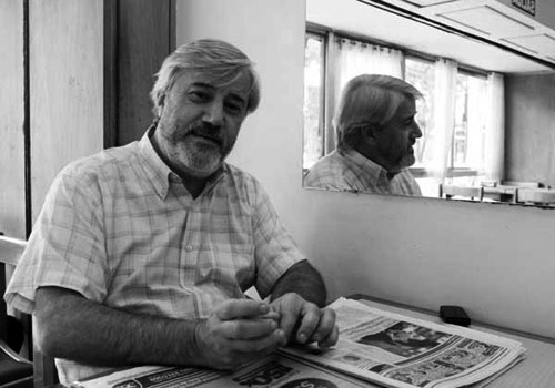 ALEJANDRO FABBRI es porteño periodista desde 1976 egresado del Círculo de - photo 4