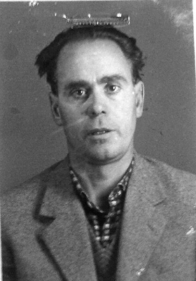 Gervasio Puerta García foto de su detención en 1964 archivo personal de - photo 18