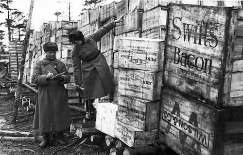 Inventario de provisiones Stukas sobre el lago Ladoga Restos de un - photo 22