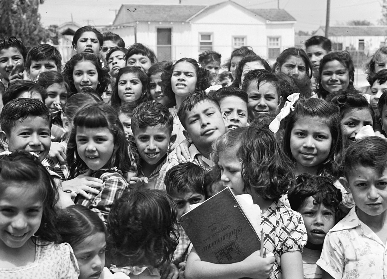 Estudiantes en una escuela mexicana en Texas durante la década de 1950 - photo 5