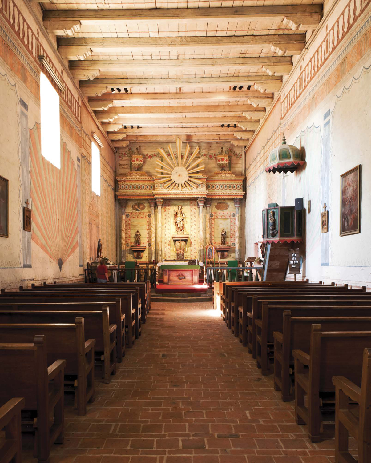 La Misión de San Miguel Arcángel es una de las misiones que le dio forma a la - photo 3