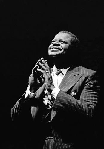 Oscar Peterson fotografía de Veryl Oakland I UN ENCUENTRO DE TRADICIONES - photo 3