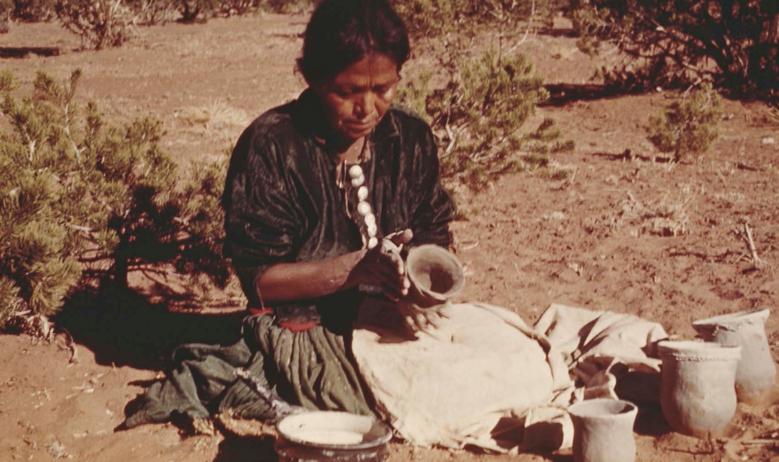 Las mujeres Navajo se han dedicado a la cerámica durante cientos de años - photo 9