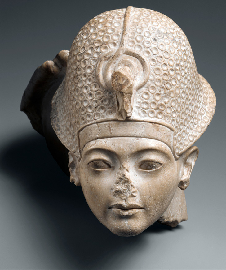 F IGURA 1 Cabeza de una estatua de Tutankhamón Museo Metropolitano de Arte de - photo 6