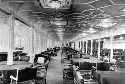 El comedor del RMS Titanic En una primera y simple lectura el único factor - photo 2