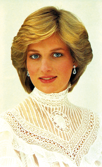 Lady Di en 1982 DE NIÑA A LADY Diana Frances Spencer nace el 1 de julio de - photo 1