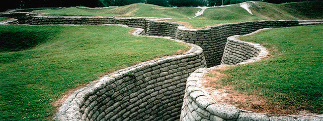 Trincheras en Vimy en territorio francés No solo la opinión pública está - photo 3