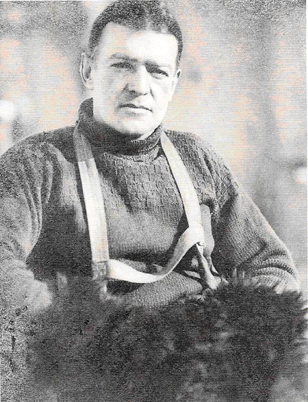 Sir Ernest Shackleton Frank Hurley El capaz y animoso fotógrafo de la - photo 7