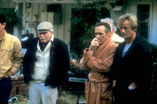 Peckinpah durante una pausa del rodaje de su último trabajo Clave Omega La - photo 1