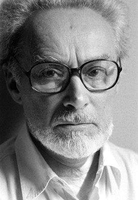 PRIMO LEVI novelista ensayista y científico italiano superviviente del campo - photo 4