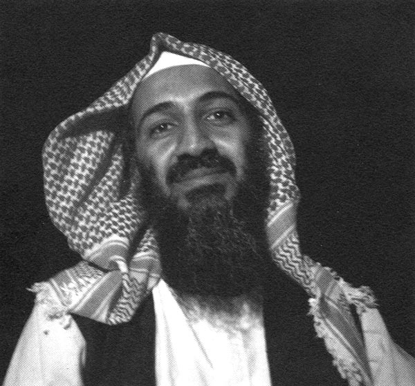 Bin Laden en Afganistán 1996 Fotografía de Robert Fisk La policía - photo 3