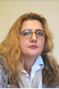 Natalia Fernández Díaz-Cabal doctora en Lingüística y en Filosofía de la - photo 1