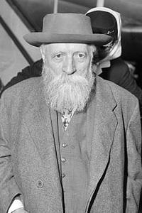 MARTIN BUBER Viena 1878 - Jerusalén 1965 Martin en hebreo Mordechai - photo 1