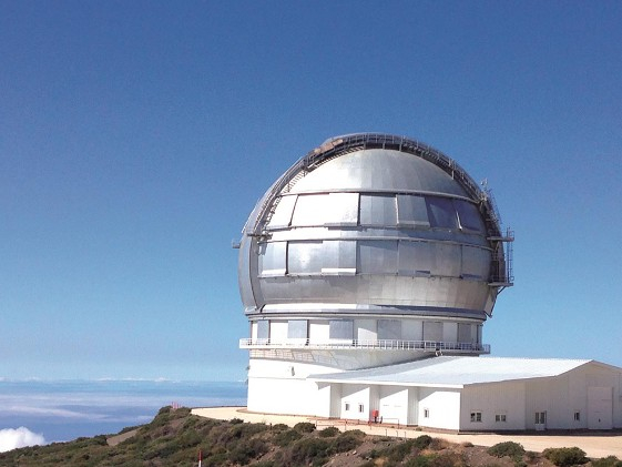 Telescopio Gran TECAN en Observatorio La Palma Canarias España R Rebolo - photo 5
