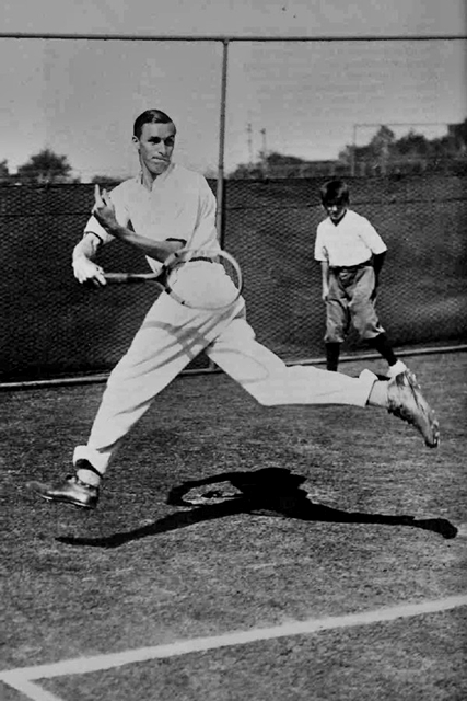 Big Bill Tilden as de la raqueta Joan Crawford Miss Halloween 1925 - photo 19