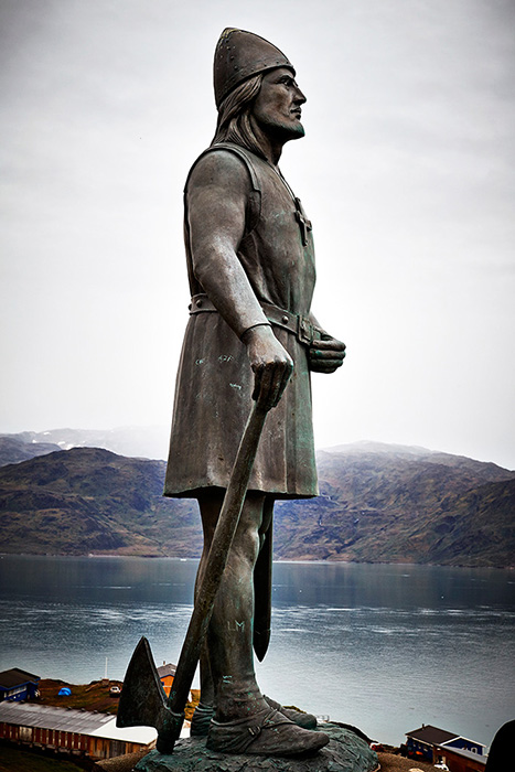 Estatua de Leif Erikson en Qassiarsuk al sur de Groenlandia UNA VIDA CONOCIDA - photo 1