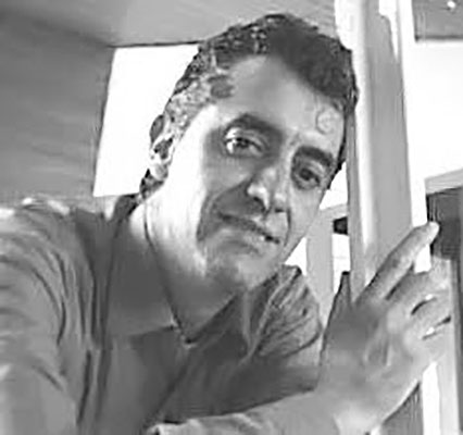 IVÁN BERLTRÁN CASTILLO Bogotá Colombia en 1961 Poeta periodista y - photo 4