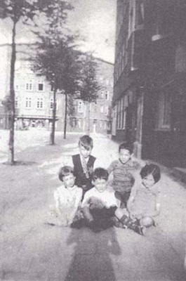 La sombra de Hetty cae sobre los niños que vivían en su calle mientras los - photo 6